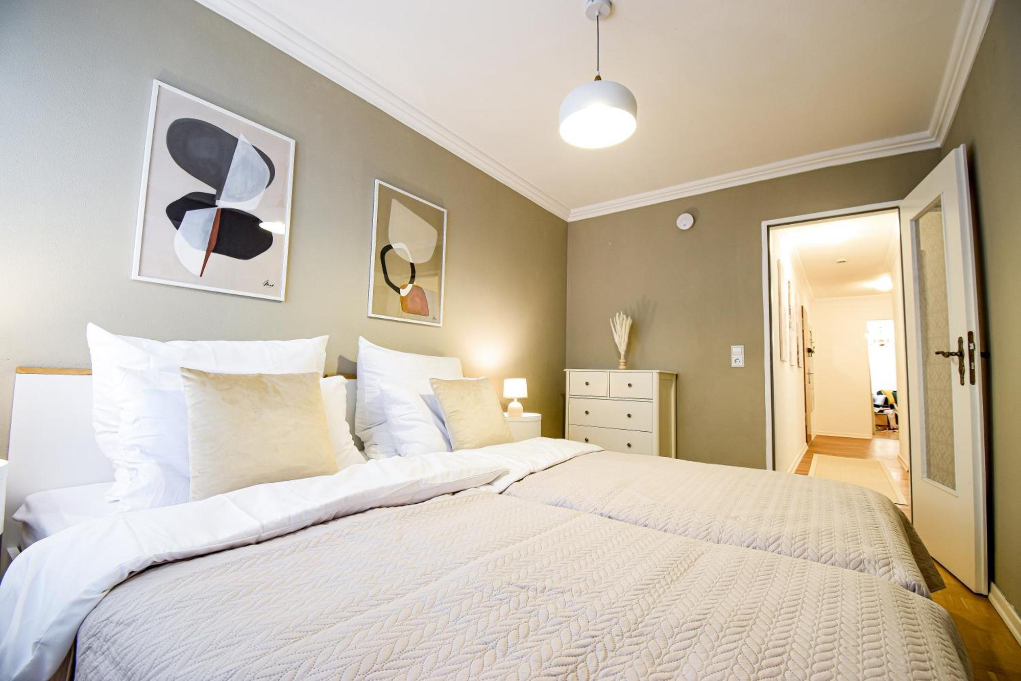 Scandic-Apartment - Balkony & Garage, 3Z, 80M2 プフォルツハイム エクステリア 写真